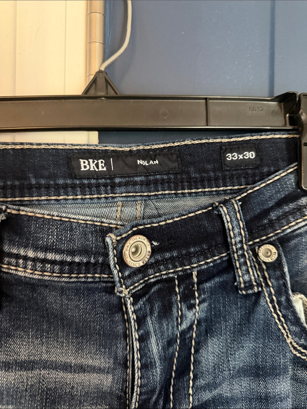 BKE Men's Straight Leg Jeans in Dark Blue Wash buckle NOLAN - Picture 2 of 3